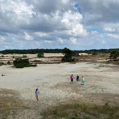 Leuke Stacaravan Op De Veluwe / Zwembad En Manege! Apartmán Nunspeet